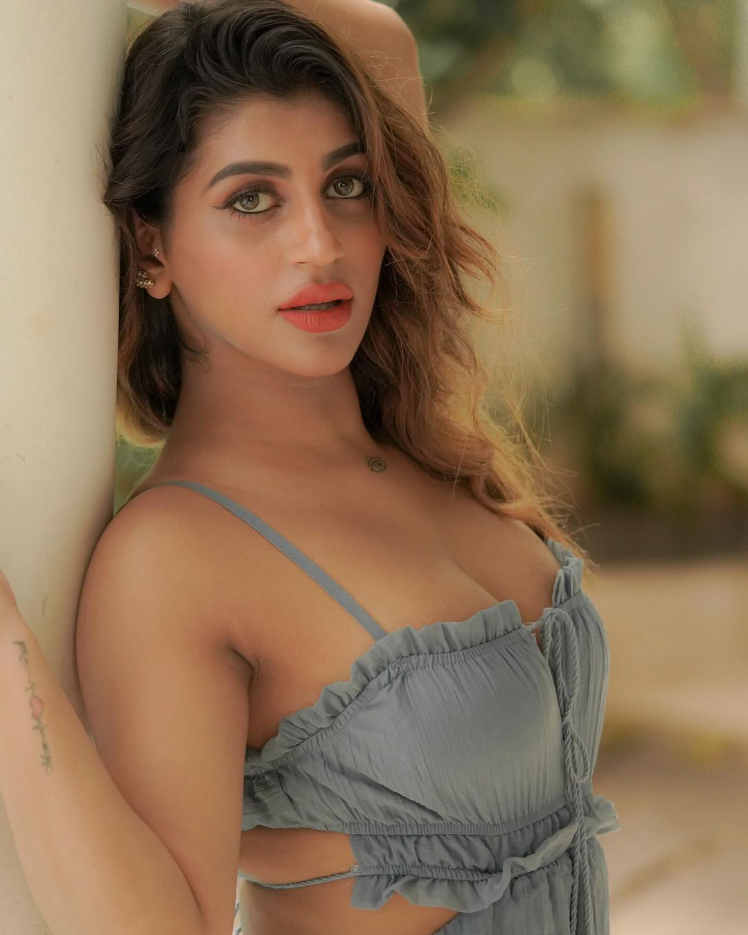 Yashika Aannand sexy and bold images