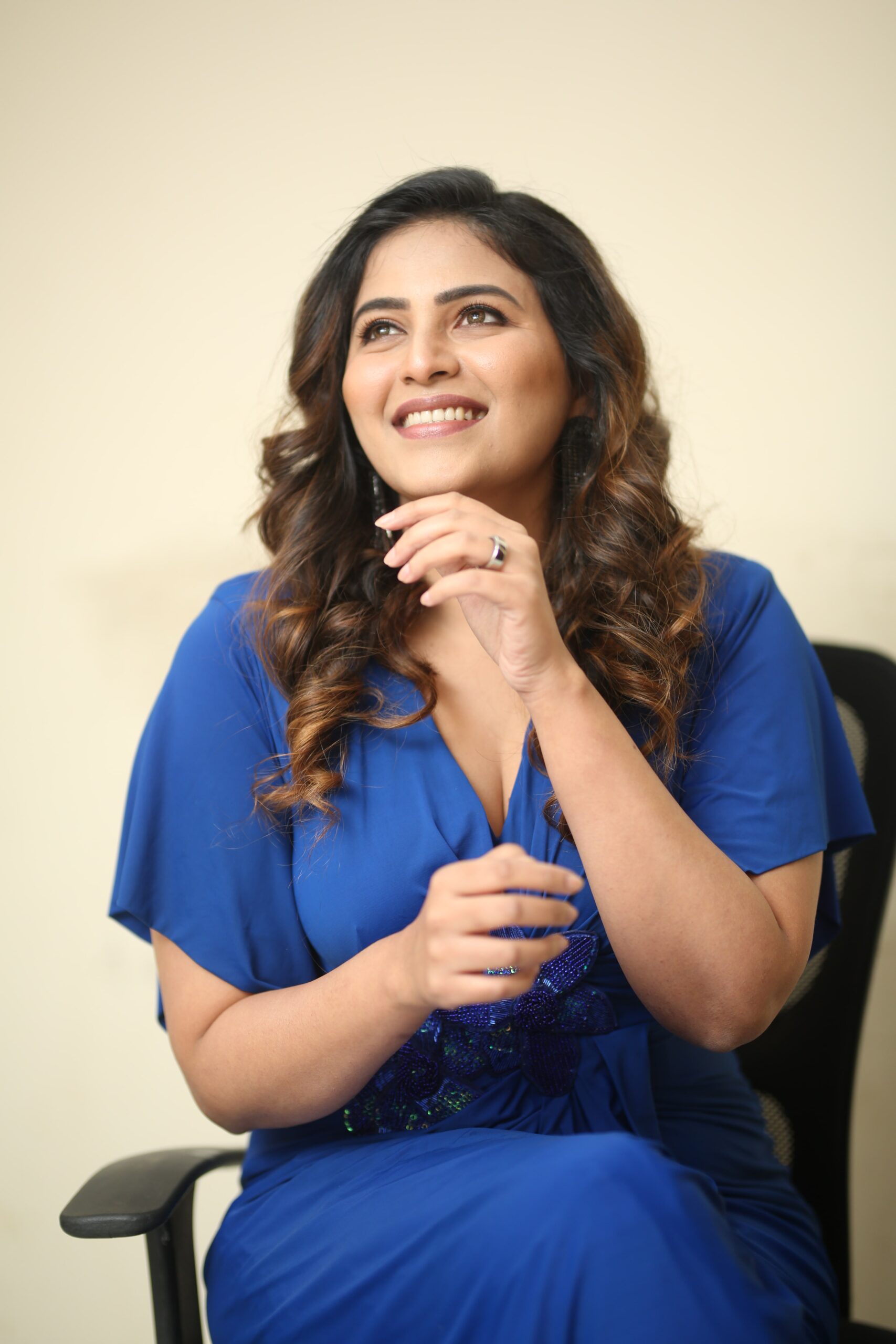 Heroine Anjali Interview about Game Changer Movie 