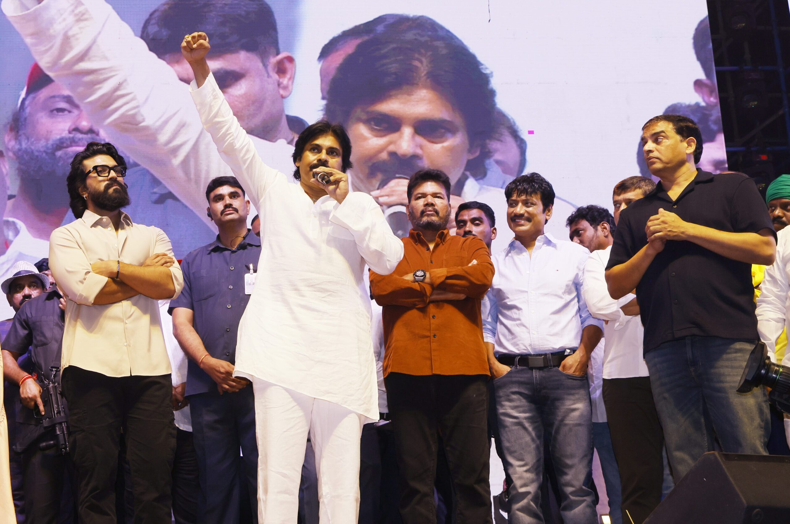 Pawan Kalyan and Ram Charan HD Photos From Game Changer Pre Release Event 