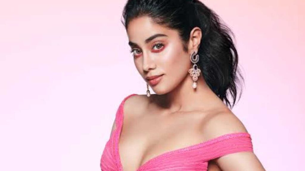జాన్వీ కపూర్ కోలీవుడ్ ఎంట్రీ.. ‘కురత్తి’తో కెరీర్‌లో బిగ్ టర్న్?