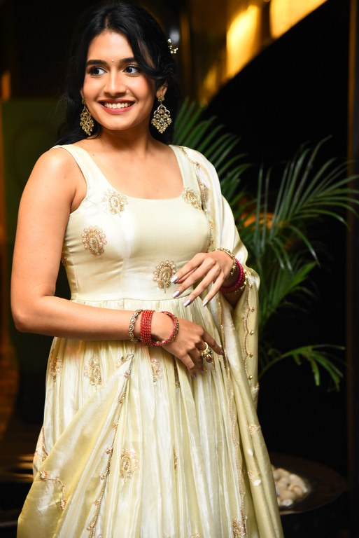 Samyuktha Viswanathan Beautiful photos from Im Game Pre Release Event