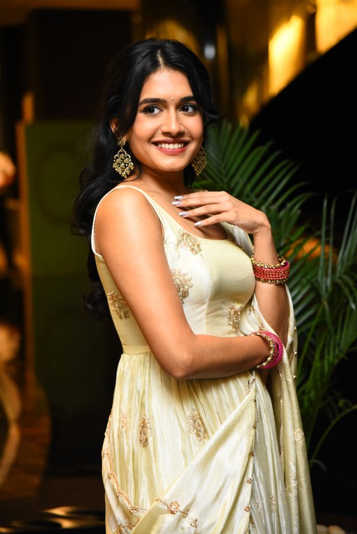 Samyuktha Viswanathan Beautiful photos from Im Game Pre Release Event