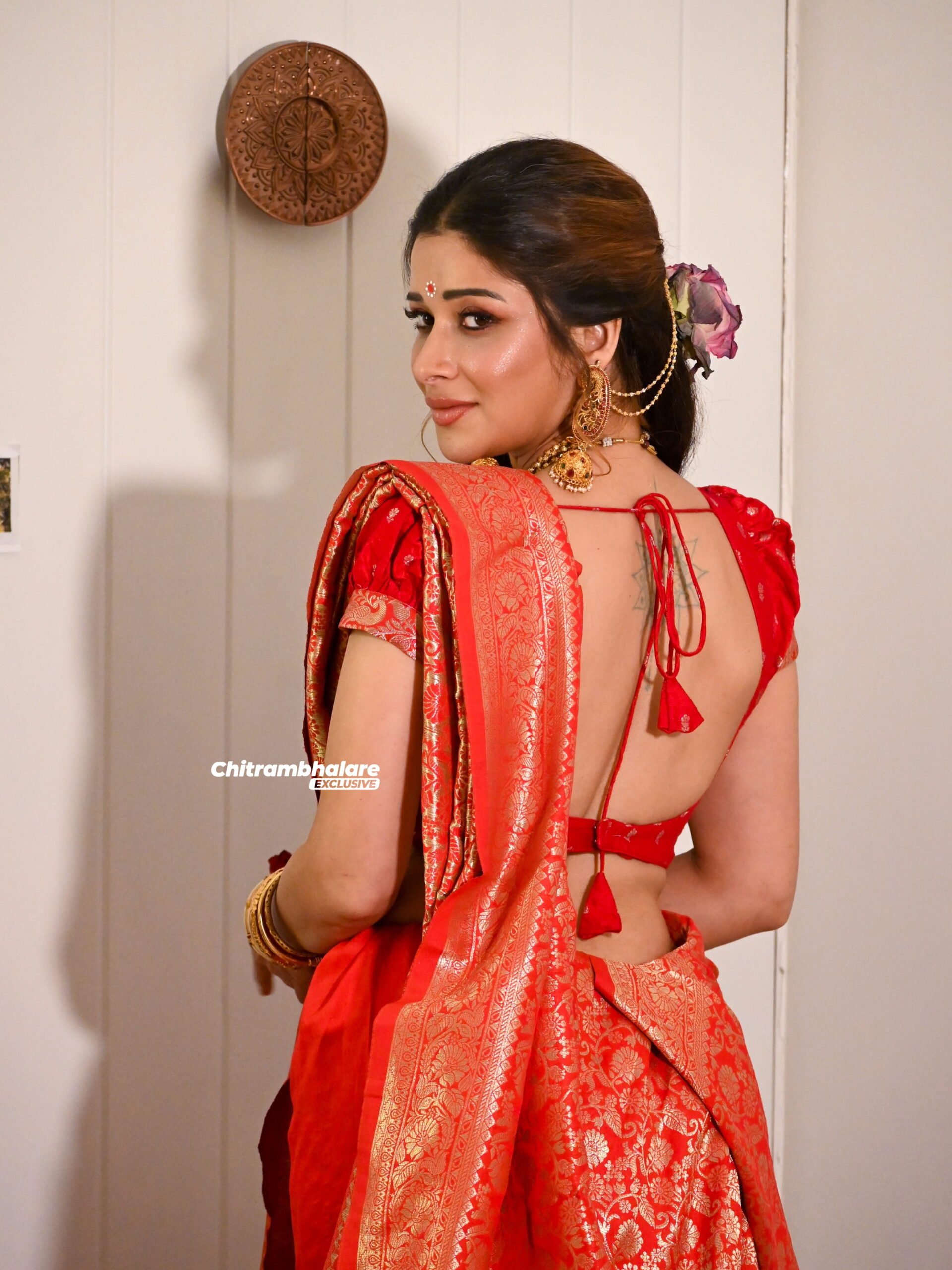 Actress Nyrraa Banerjee hot and sexy images