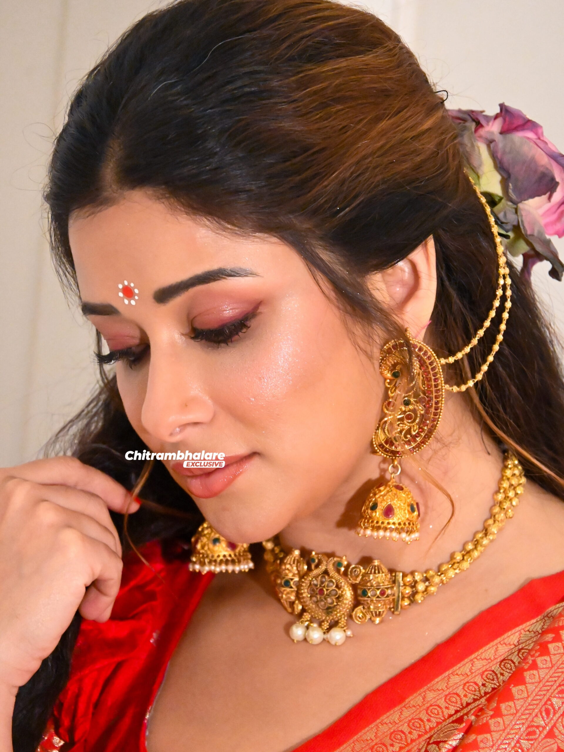 Actress Nyrraa Banerjee hot and sexy images