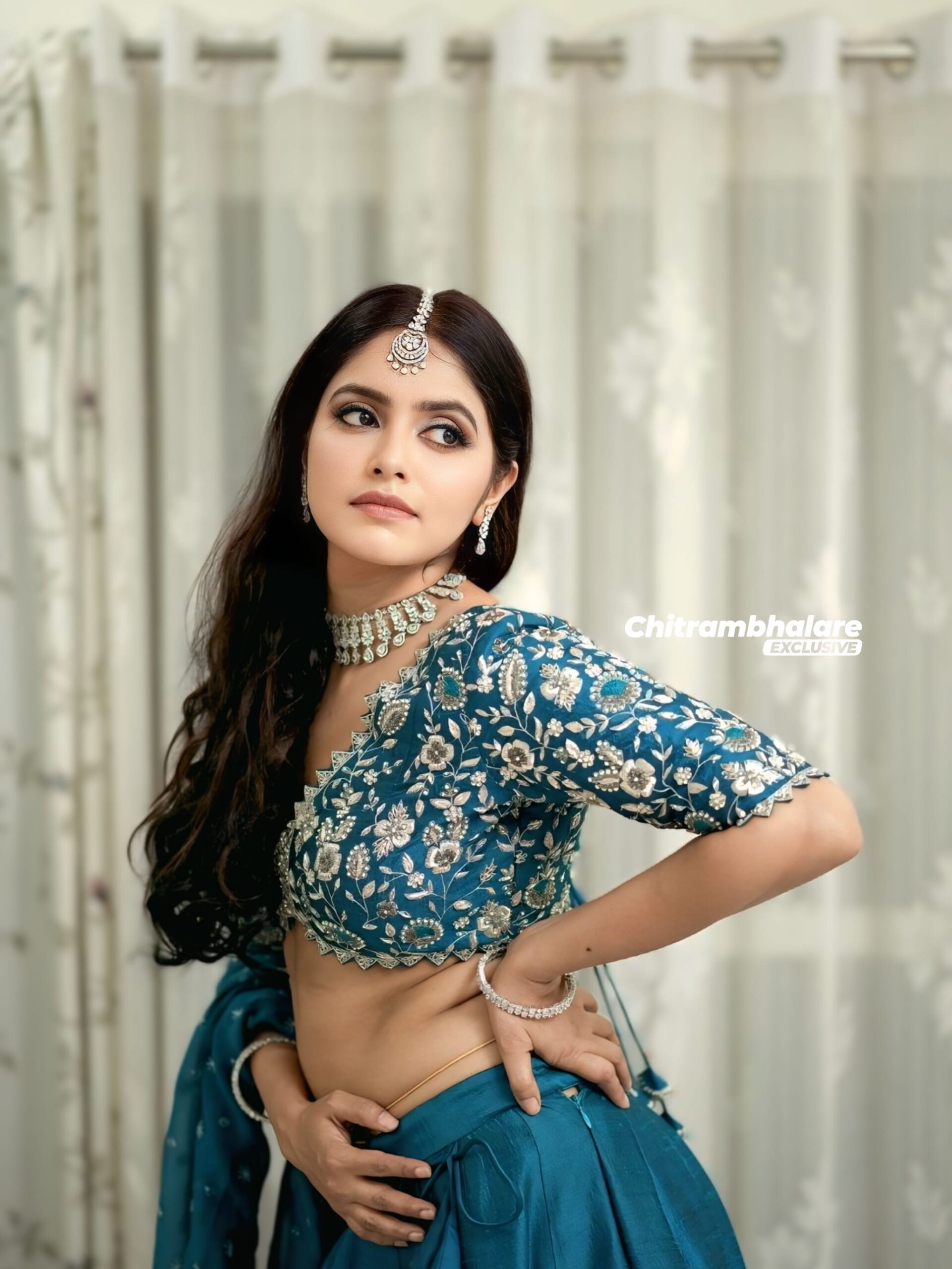 Actress Pragya Nayan hot and sexy images, HD gallery, pics