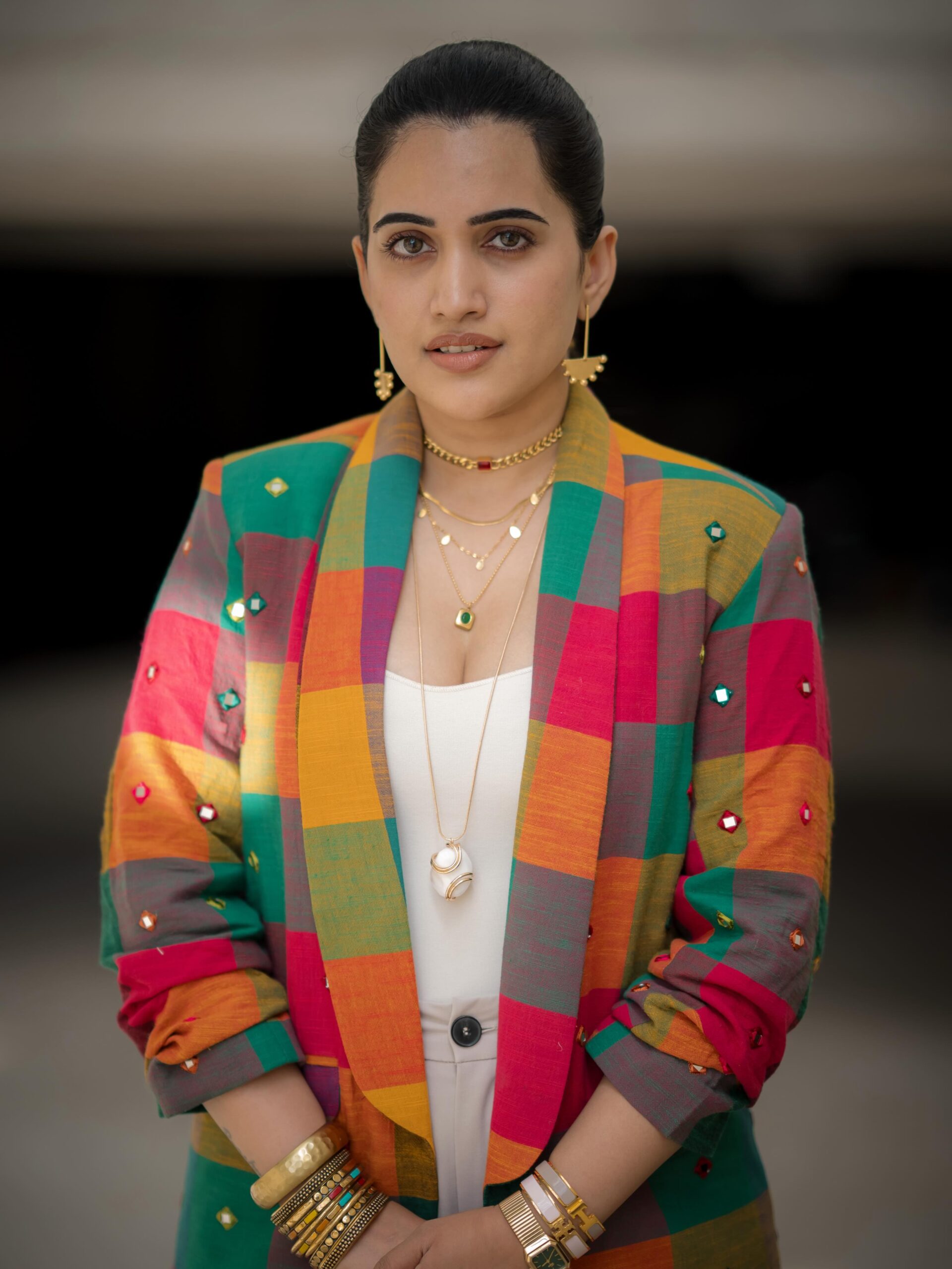 Anchor Sravanthi Chokkarapu hot photoshoot images