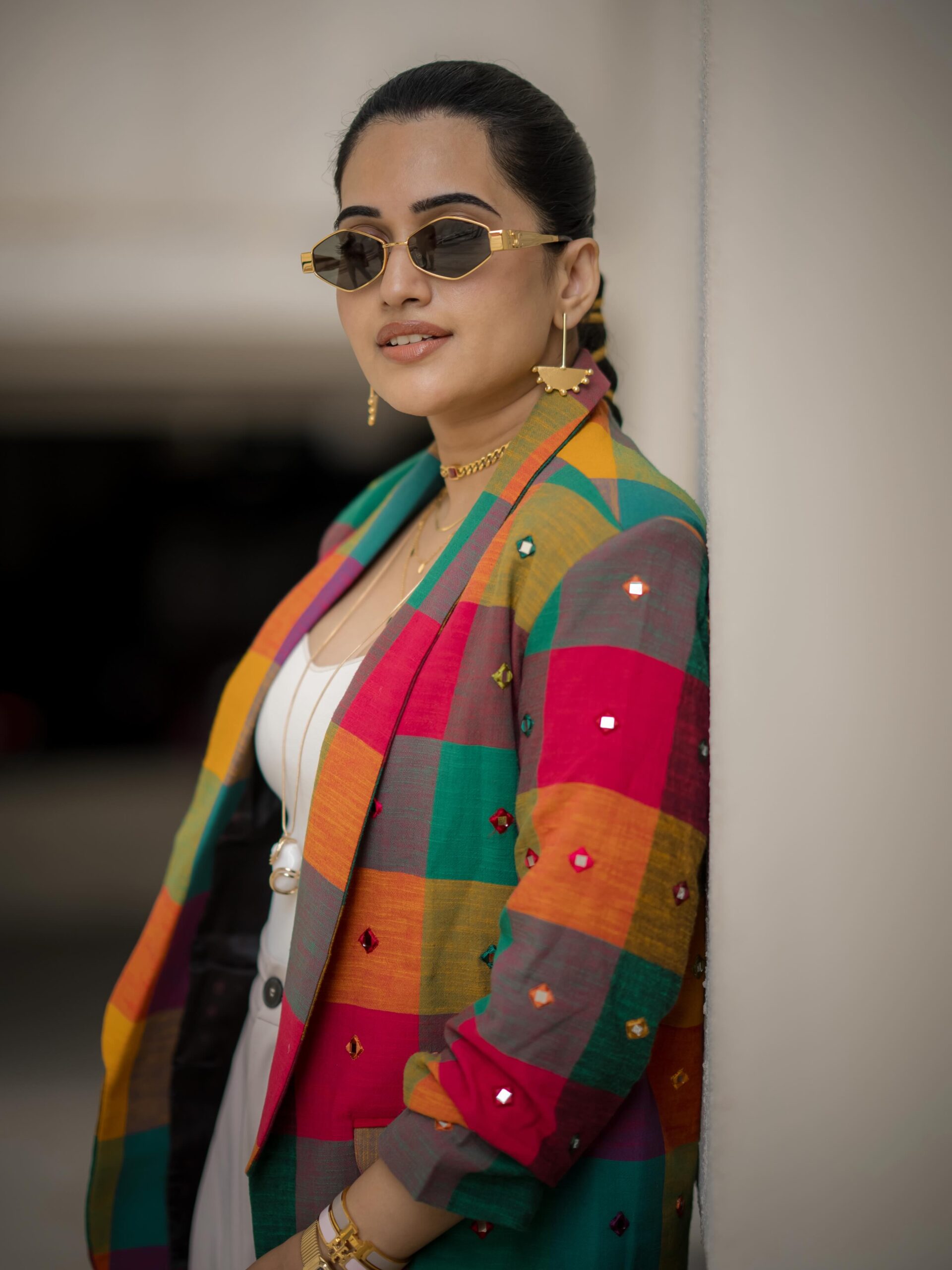 Anchor Sravanthi Chokkarapu hot photoshoot images