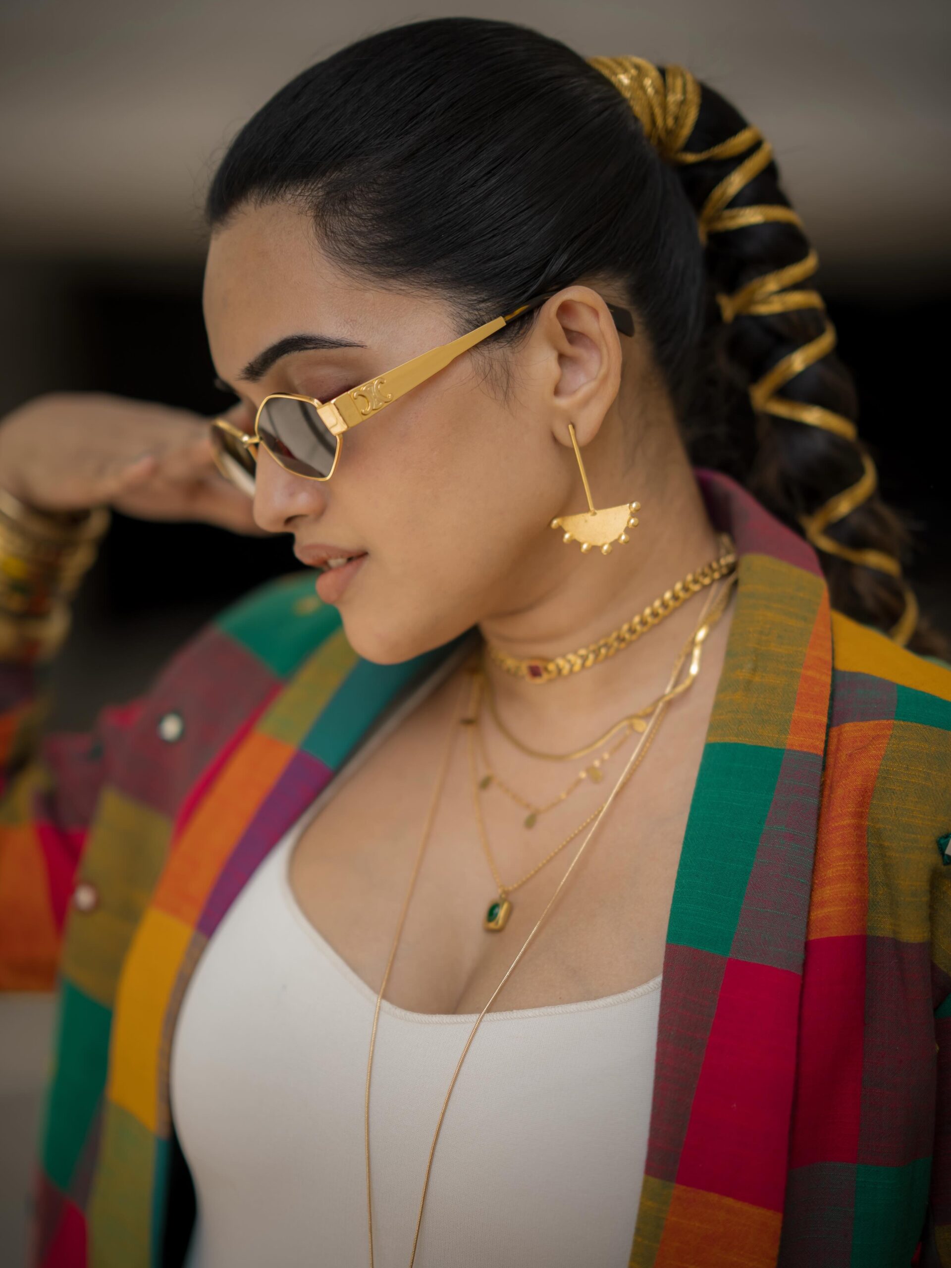 Anchor Sravanthi Chokkarapu hot photoshoot images
