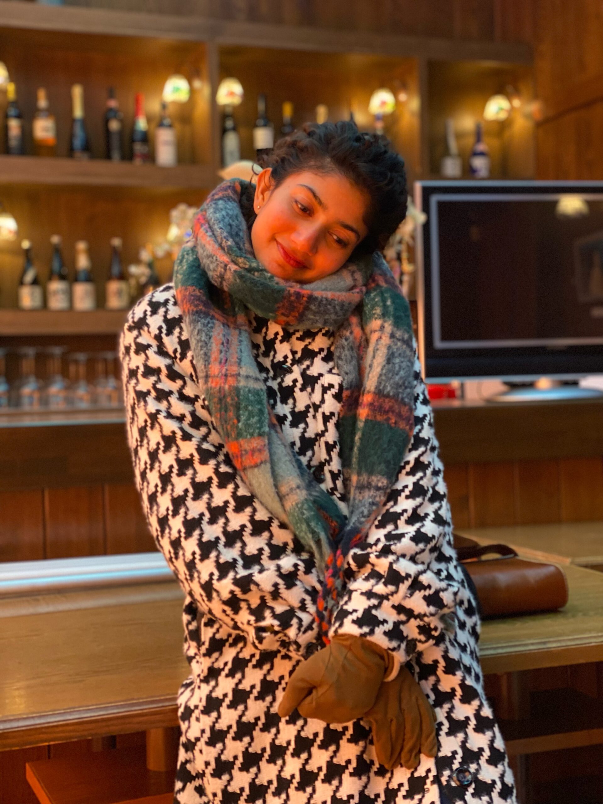 Sai Pallavi Latest Photos and Navel pics