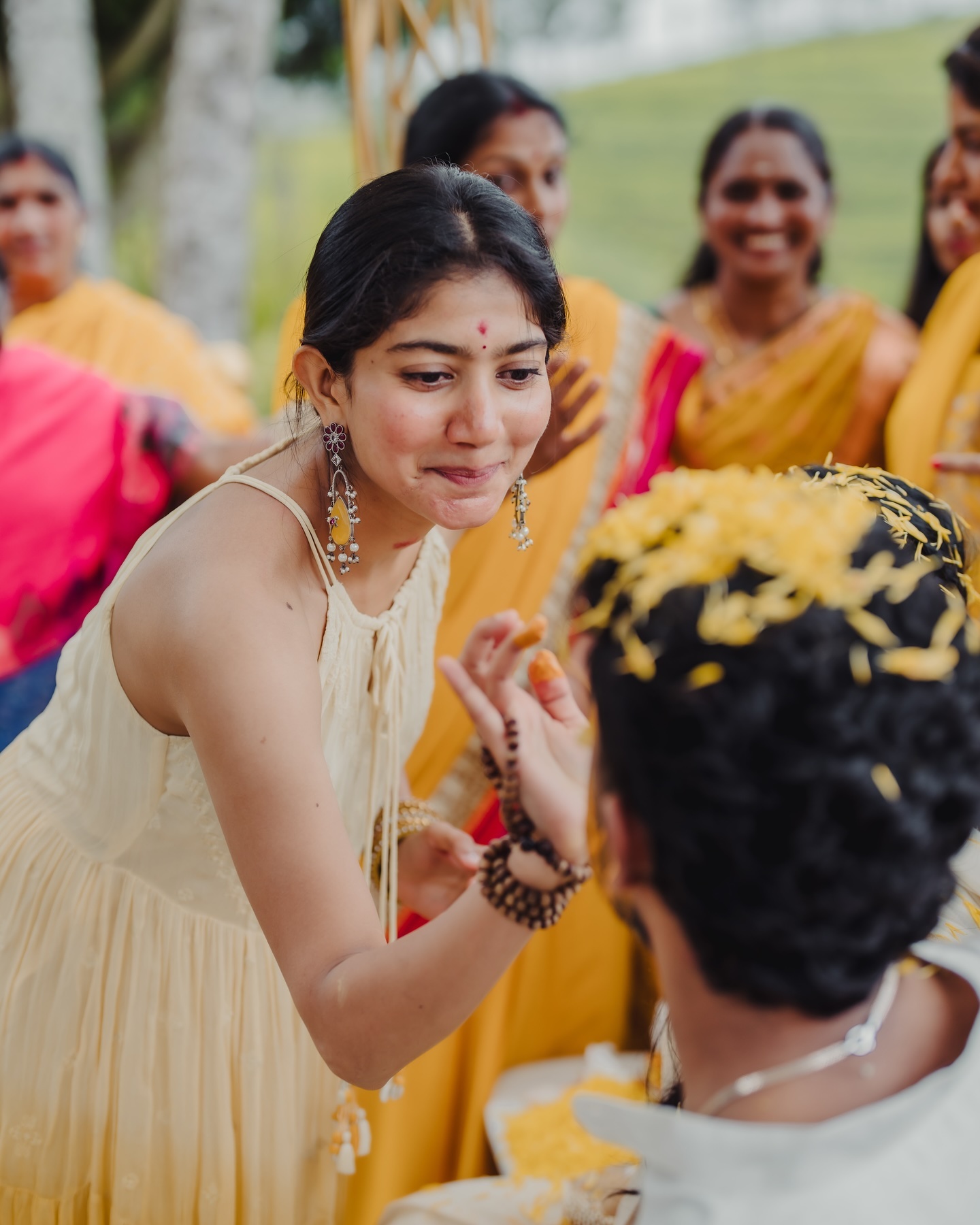 Sai Pallavi Latest Photos and Navel pics