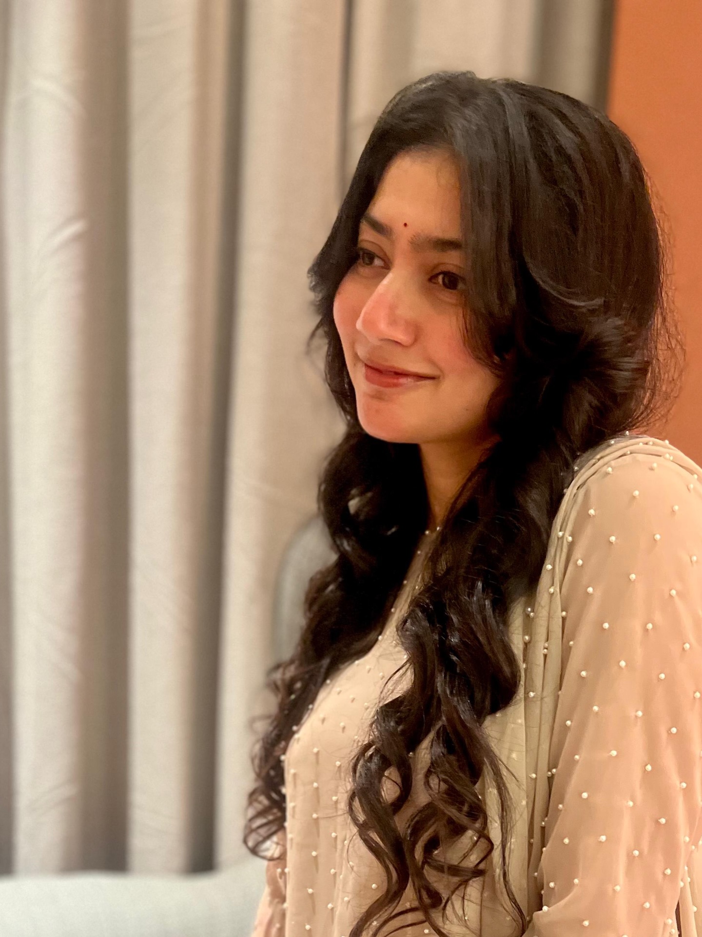 Sai Pallavi Latest Photos and Navel pics