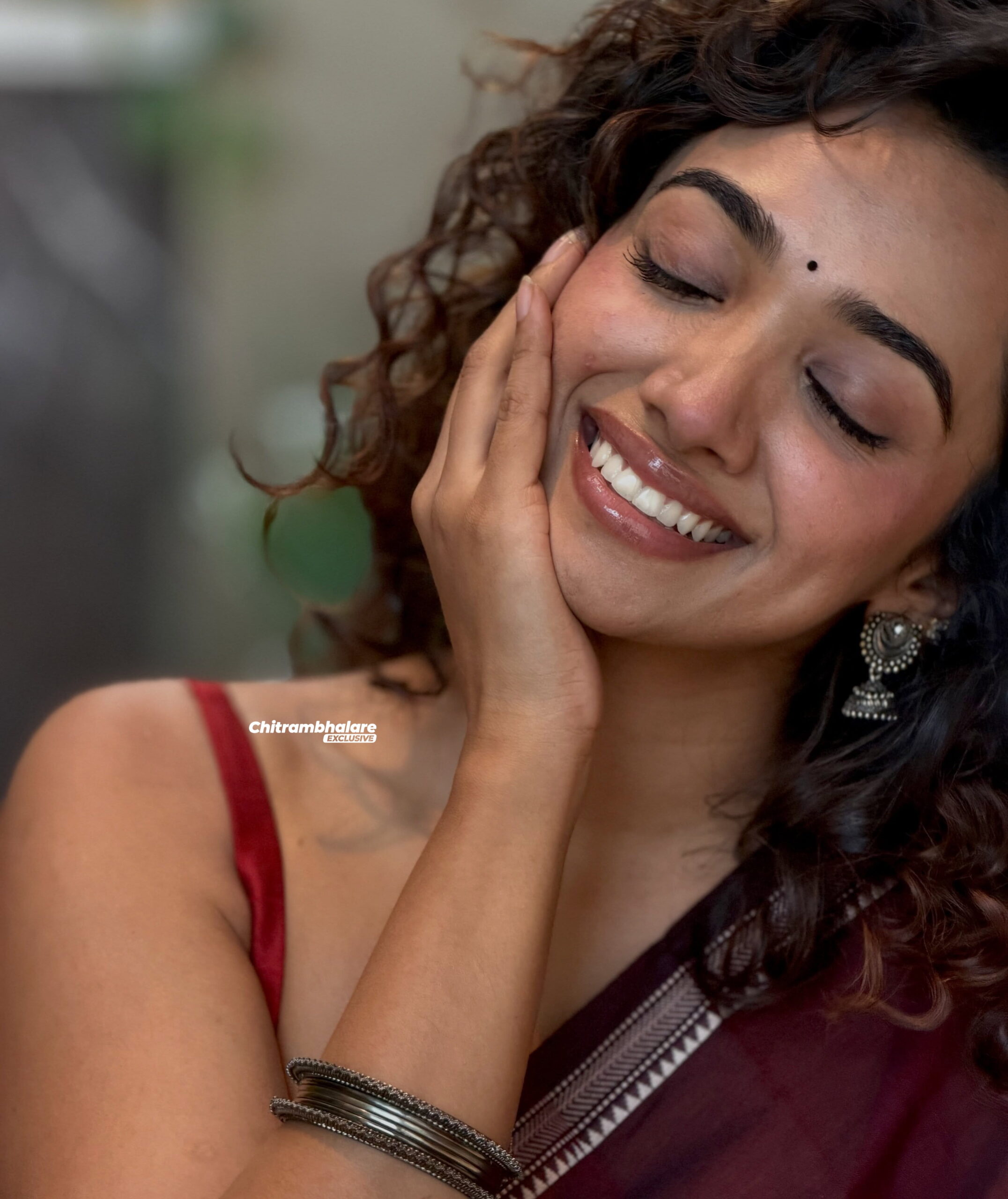 Tamil actress Saanve Megghana Hot and sexy images
